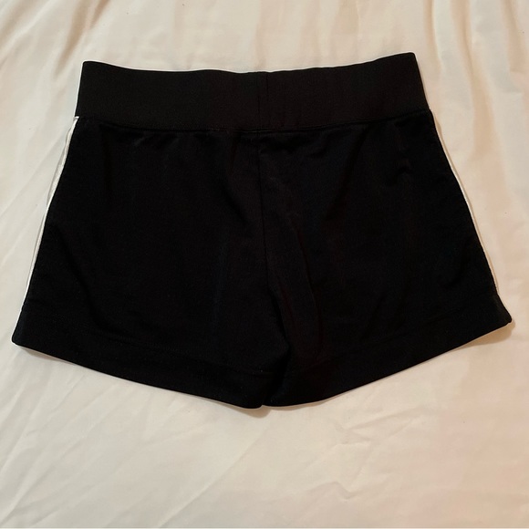 Nike Athletic Shorts Size S - Picture 2 of 5